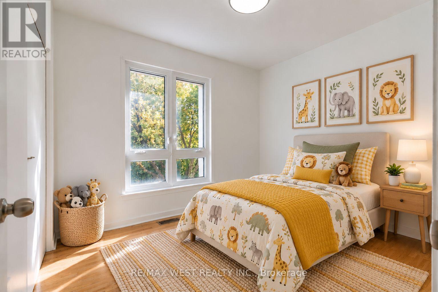 42 Masseygrove Crescent, Toronto, Ontario  M9V 3C9 - Photo 9 - W14104584