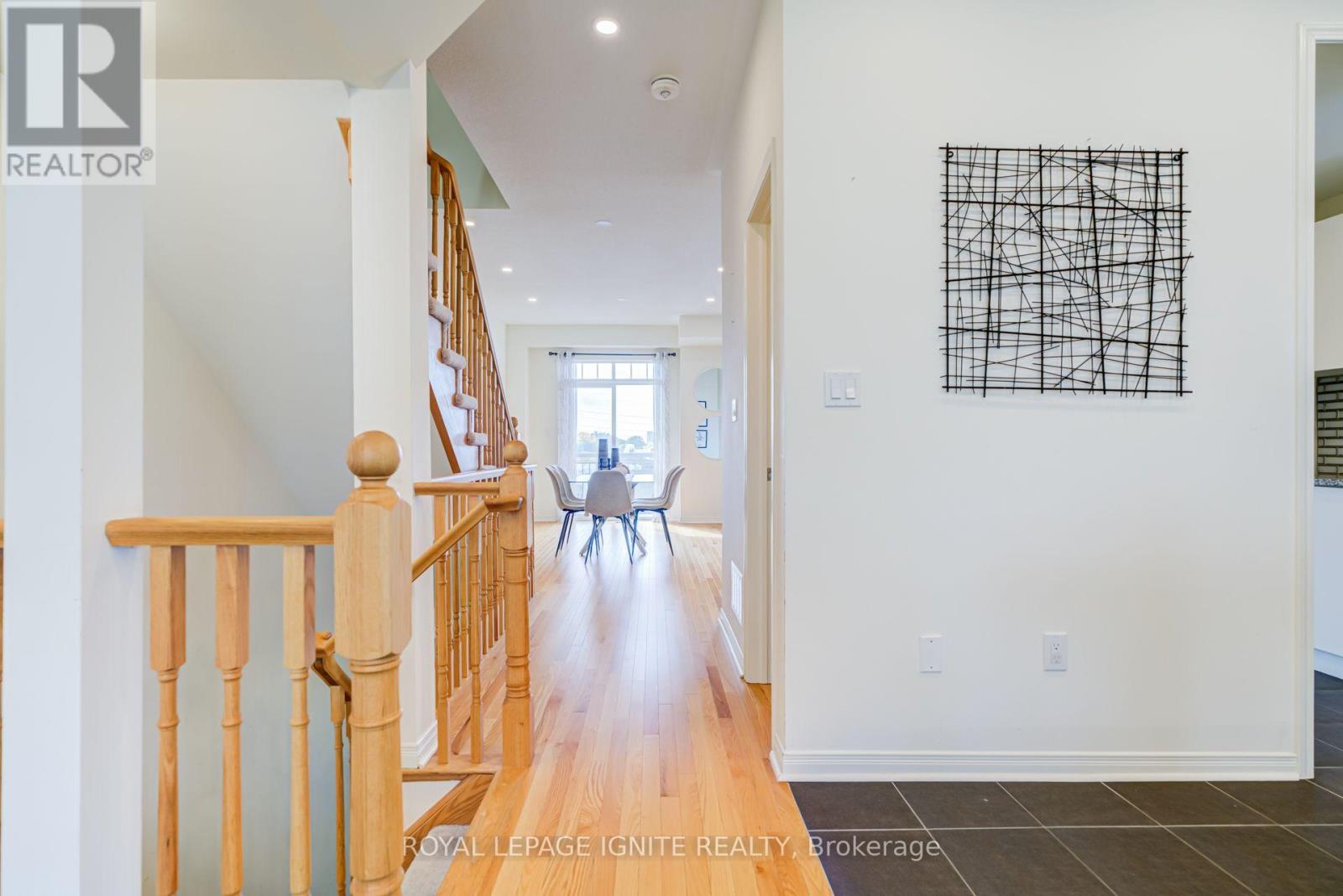 5 Sleeky Lane, Ajax, Ontario  L1T 0P4 - Photo 13 - E13864184
