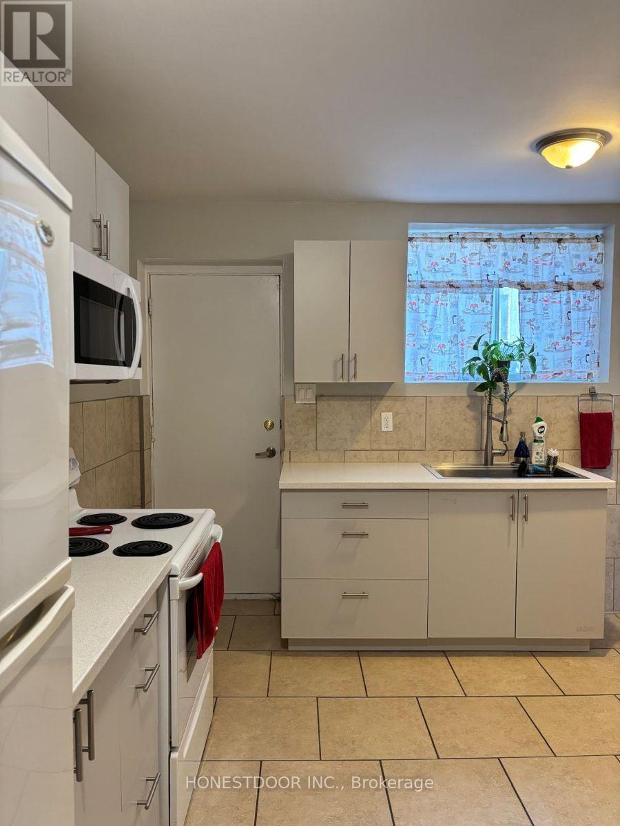 92 Doane Street, Ottawa, Ontario  K2B 6G9 - Photo 23 - X14104668