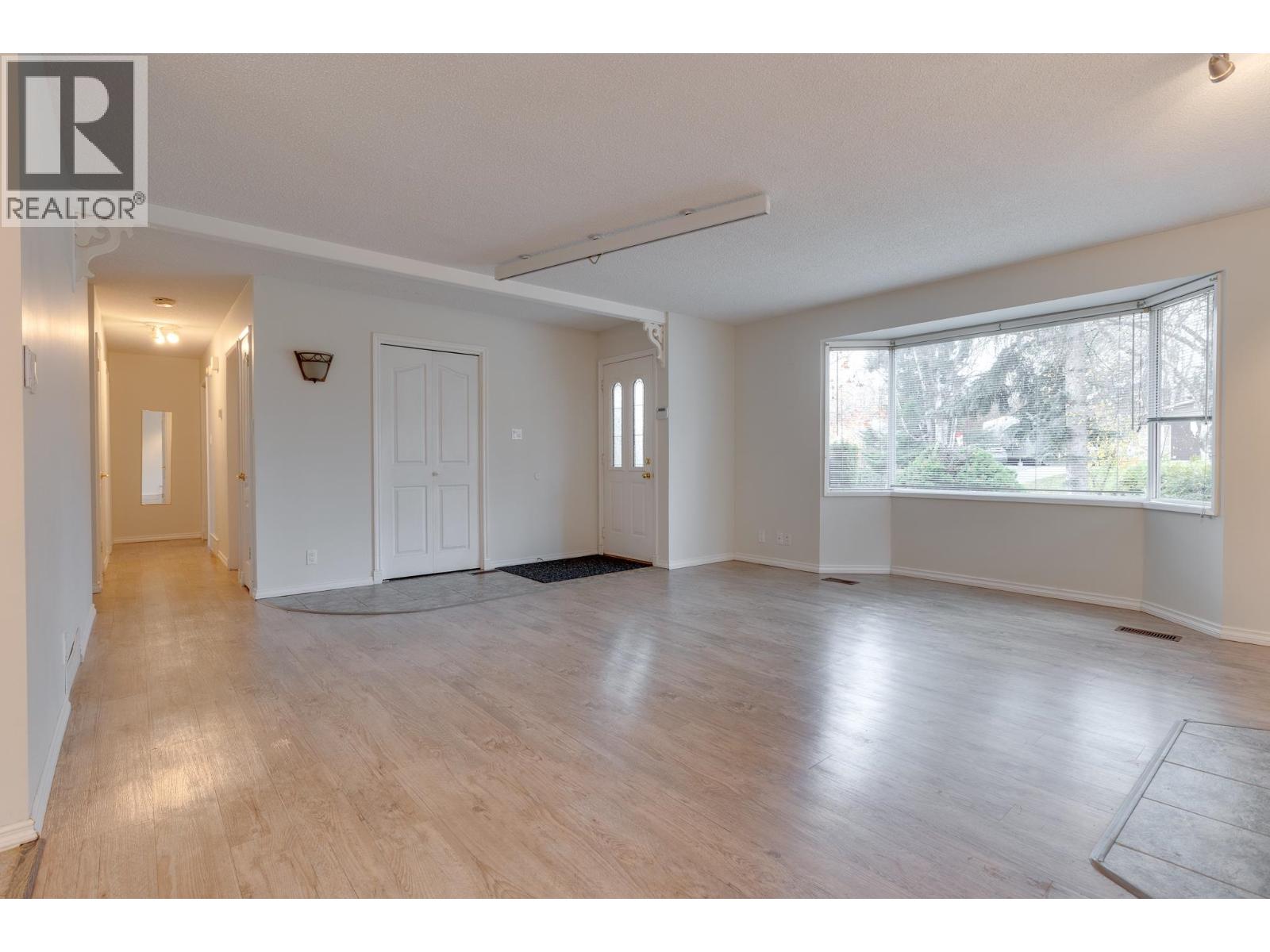 5220 York Place, Prince George, British Columbia  V2N 2A3 - Photo 4 - R3176867