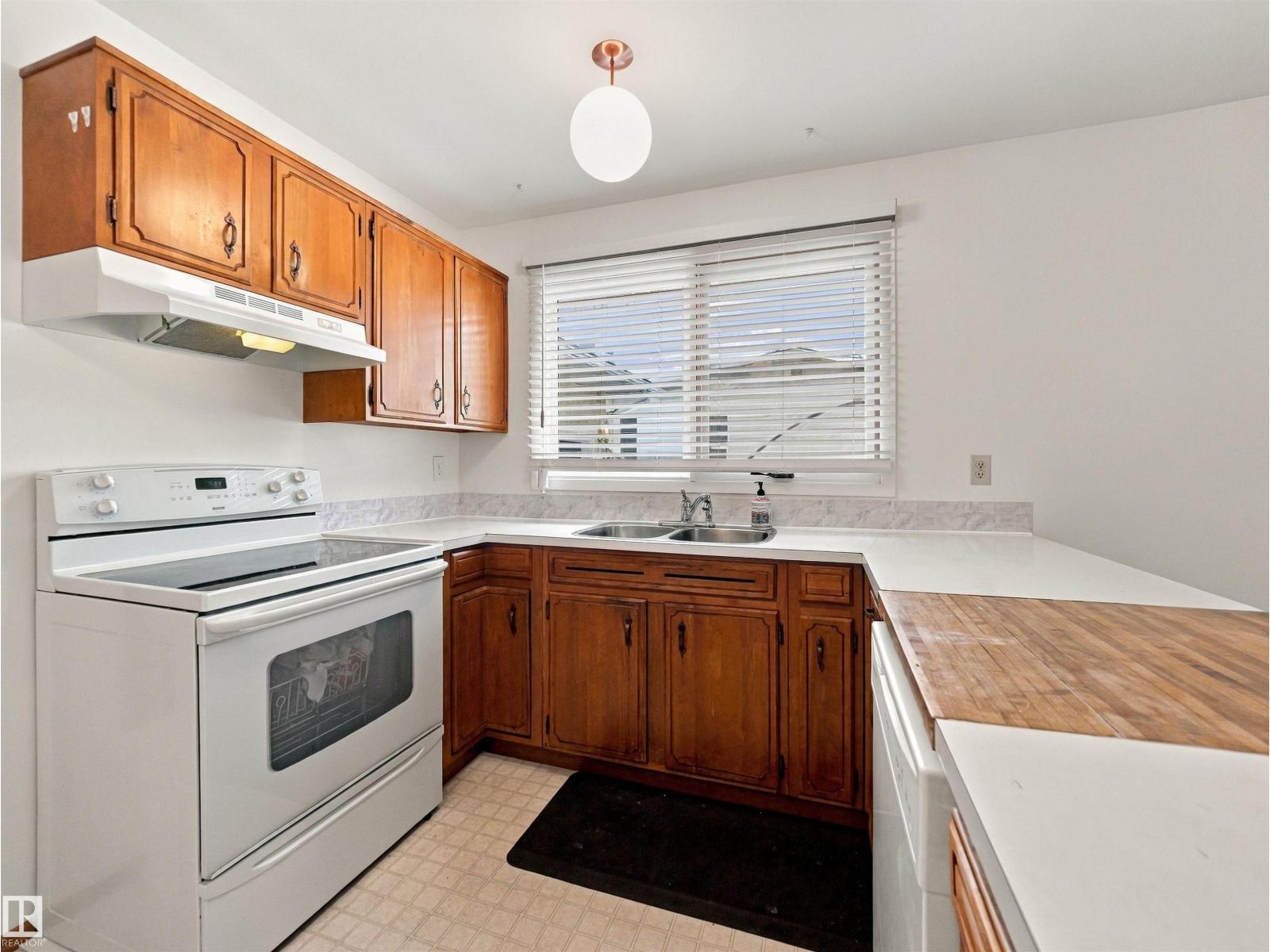 11519 38 Av Nw Nw, Edmonton, Alberta  T6J 0L3 - Photo 4 - E4513787