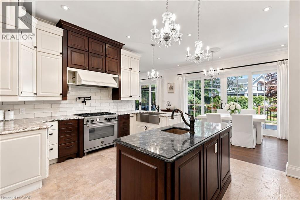 2073 Deramore Drive, Oakville, Ontario  L6J 2P7 - Photo 9 - 40872865