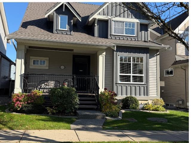 6970 195a Street, Surrey, British Columbia  V4N 5Z2 - Photo 1 - R3177125
