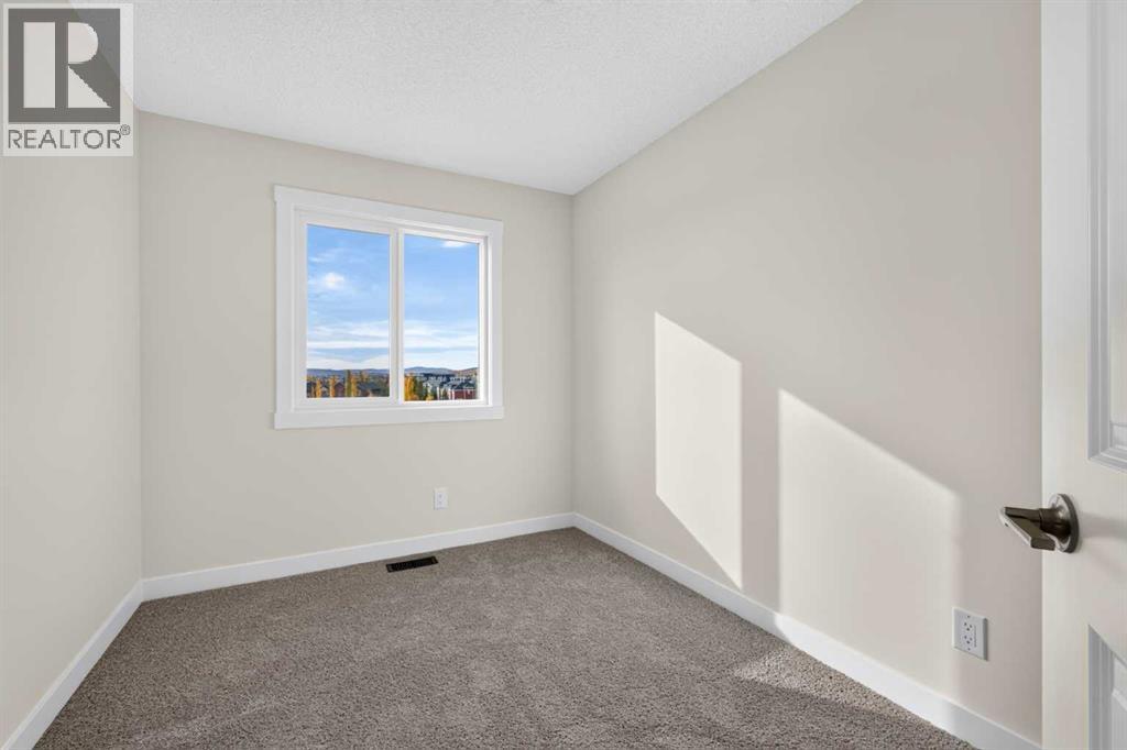165 Silver Spruce Road SW, Calgary, Alberta  T2X 6L3 - Photo 28 - A2349974