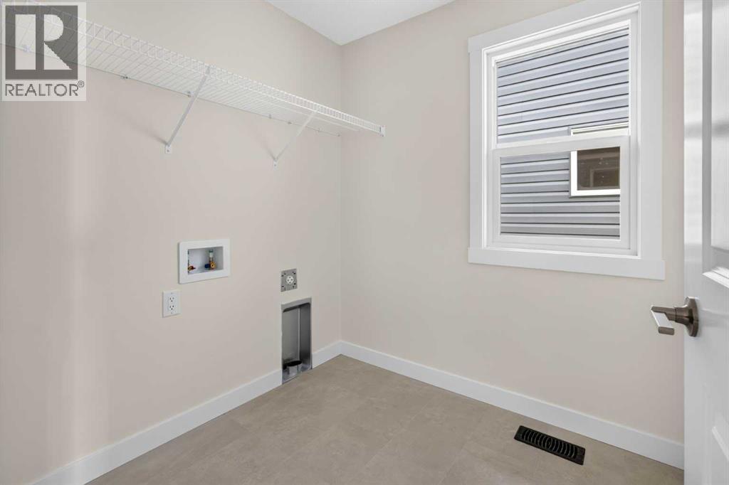 165 Silver Spruce Road SW, Calgary, Alberta  T2X 6L3 - Photo 31 - A2349974