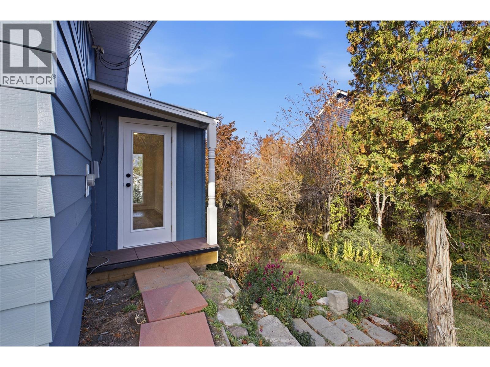 6105 Meadowland Crescent N, Kamloops, British Columbia  V2C 5J1 - Photo 13 - 10404265