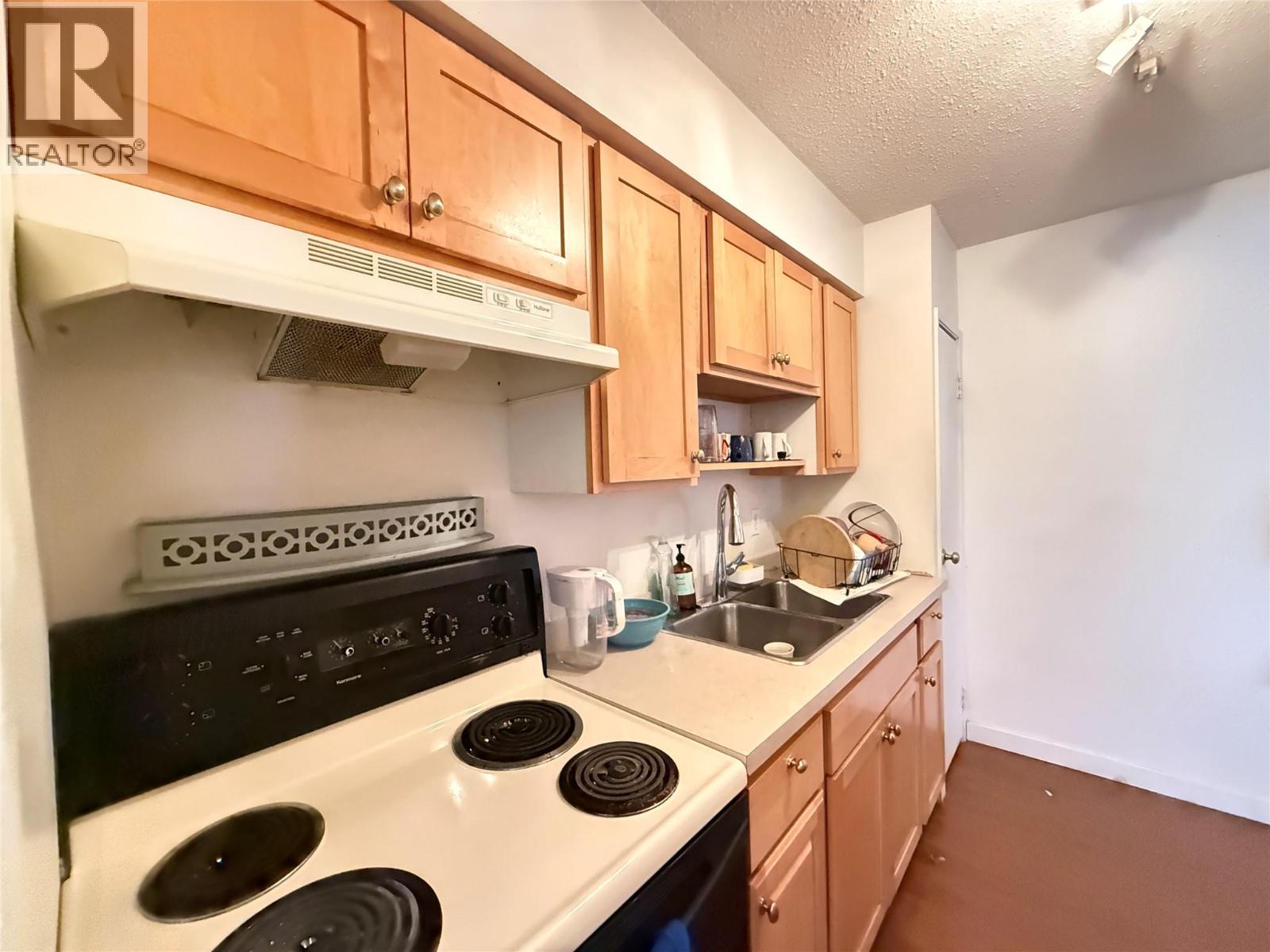 403 Richards Street W, Nelson, British Columbia  V1L 3K2 - Photo 19 - 10404193