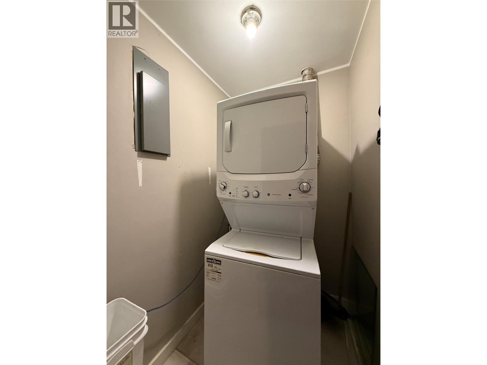 403 Richards Street W, Nelson, British Columbia  V1L 3K2 - Photo 22 - 10404193