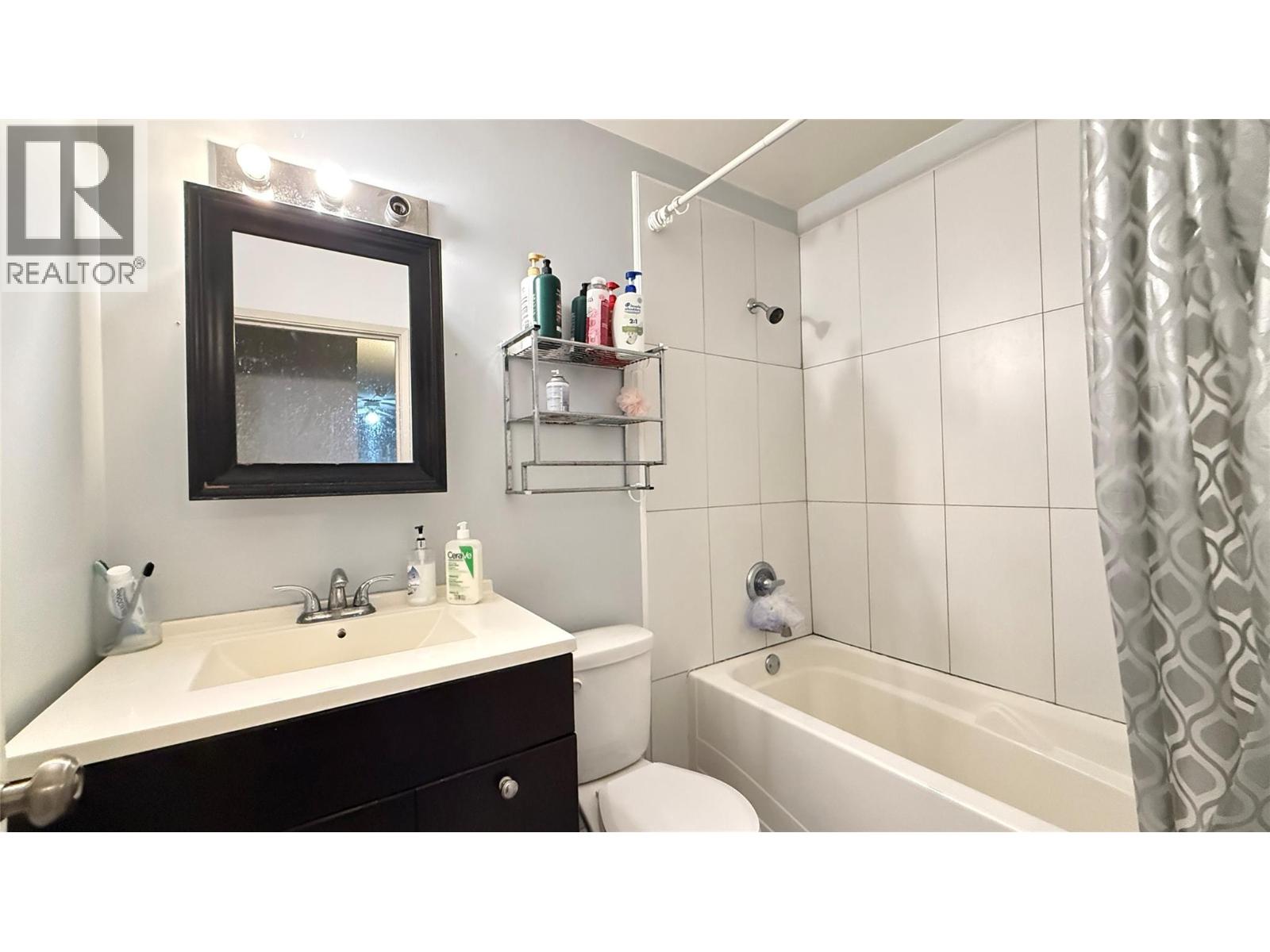 403 Richards Street W, Nelson, British Columbia  V1L 3K2 - Photo 31 - 10404193