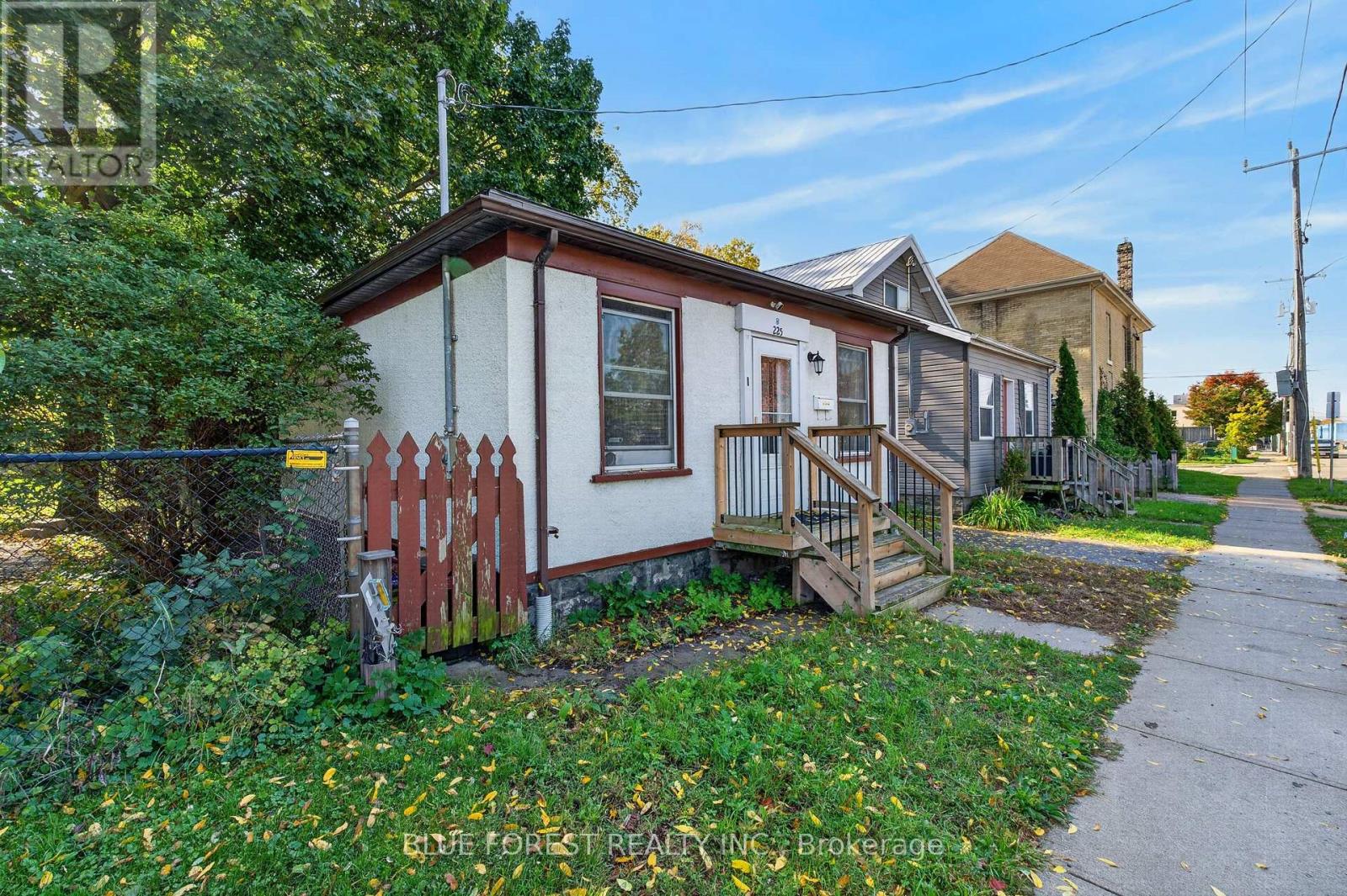 225 Simcoe Street, London East, Ontario  N6B 1J3 - Photo 3 - X14104670
