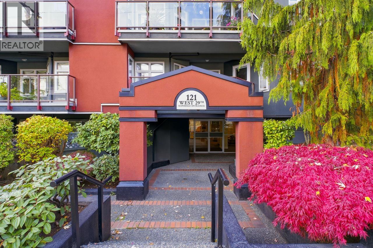 214 121 W 29 STREET, North Vancouver, British Columbia