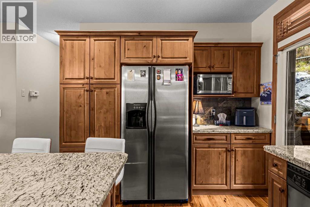 140, 137 Wapiti Close, Canmore, Alberta  T1W 3B2 - Photo 25 - A2352699