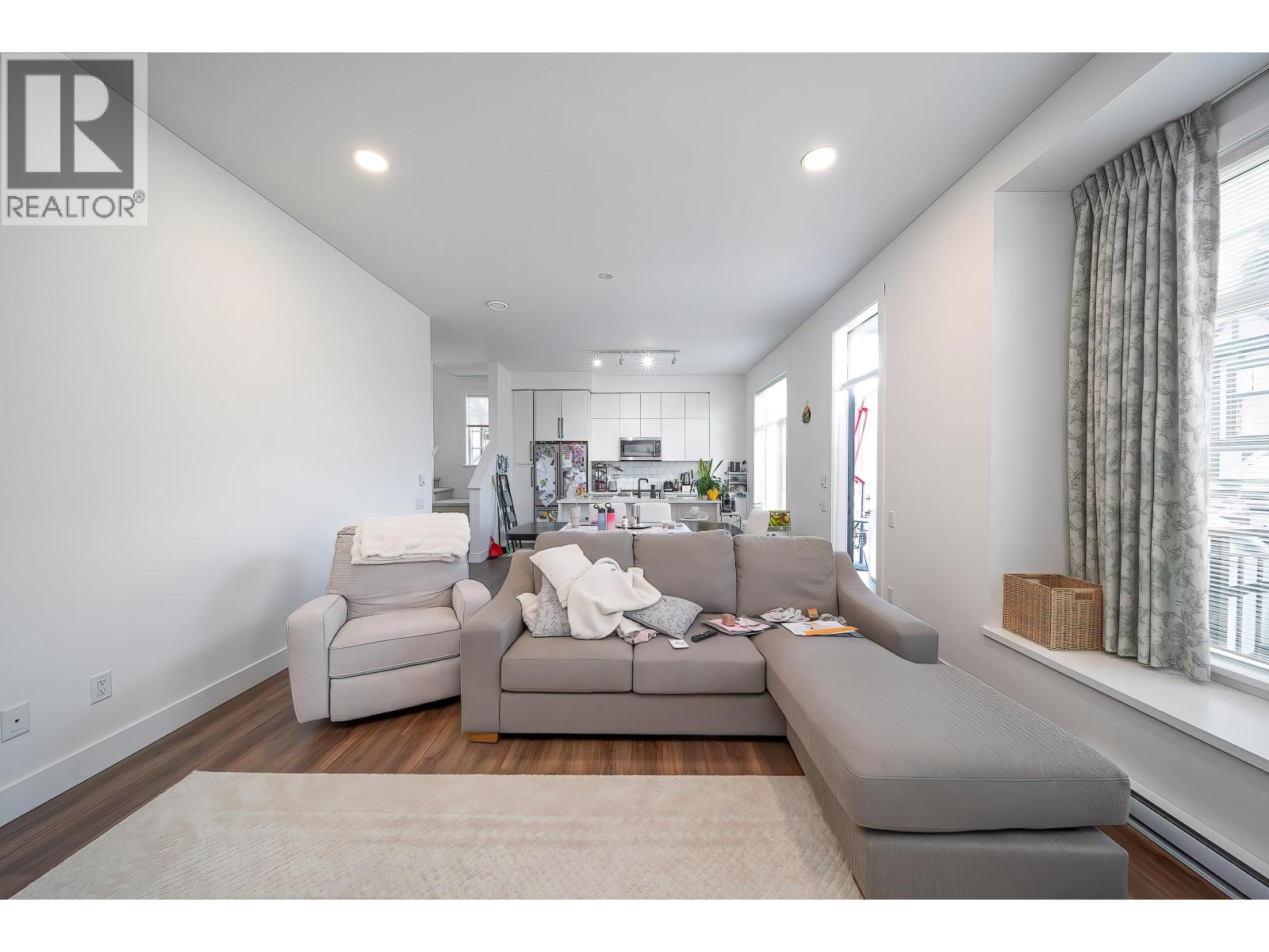 59 3552 Victoria Drive, Coquitlam, British Columbia  V3C 3V4 - Photo 5 - R3176715