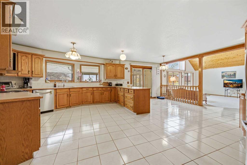 230094 Range Road 285, Rural Rocky View County, Alberta  T1X 0H1 - Photo 8 - A2353776