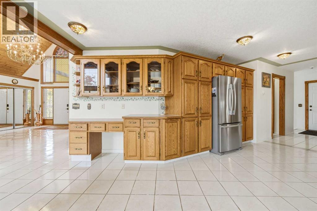 230094 Range Road 285, Rural Rocky View County, Alberta  T1X 0H1 - Photo 11 - A2353776