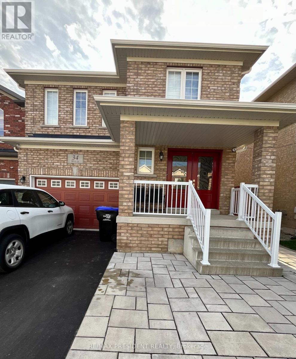34 WEBB STREET, Bradford West Gwillimbury, Ontario