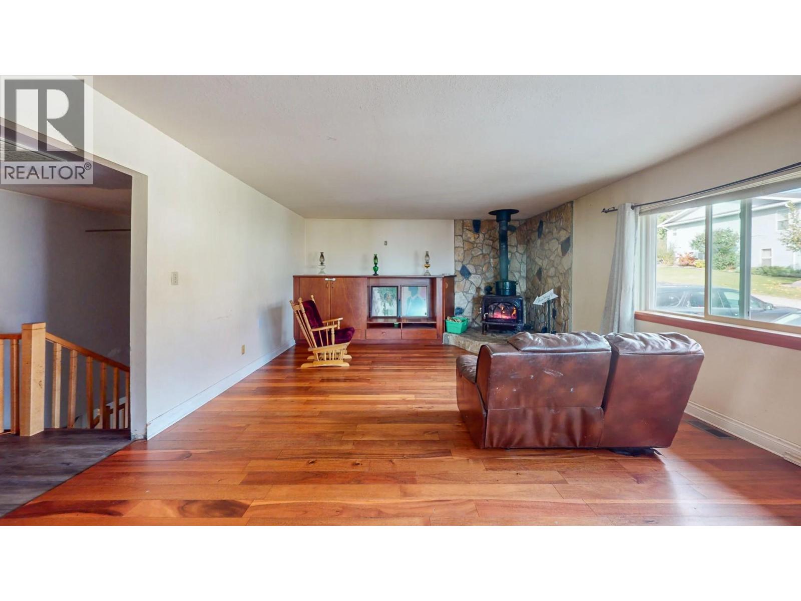 115 24th Avenue N, Creston, British Columbia  V0B 1G5 - Photo 7 - 10402058