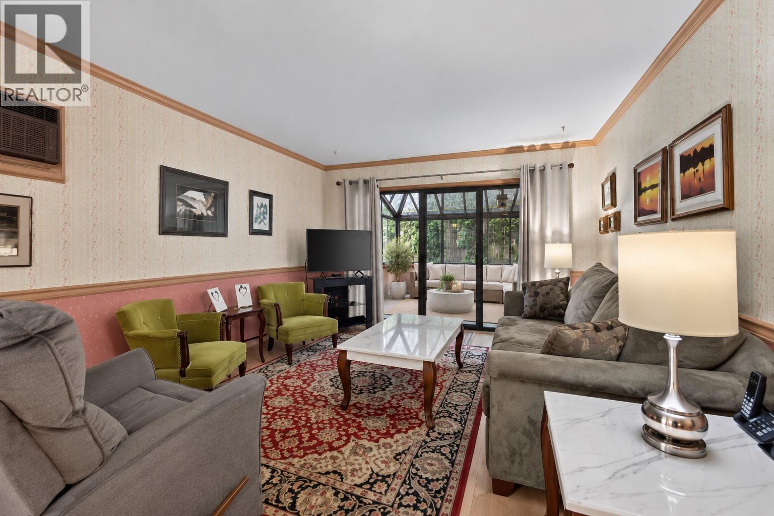 1229 Bernard Avenue Unit# 102, Kelowna, British Columbia  V1Y 6R3 - Photo 5 - 10403028