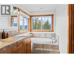 478 Okaview Road, Kelowna, British Columbia V1Y 7R3 - Photo 33 - 10404104