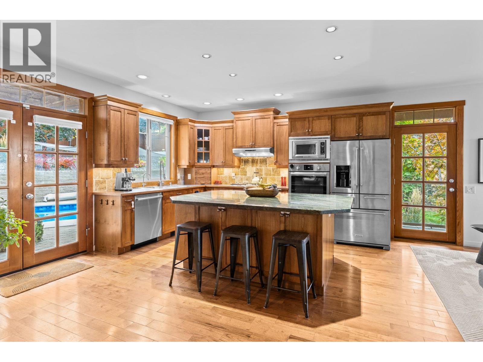 478 Okaview Road, Kelowna, British Columbia  V1Y 7R3 - Photo 14 - 10404104