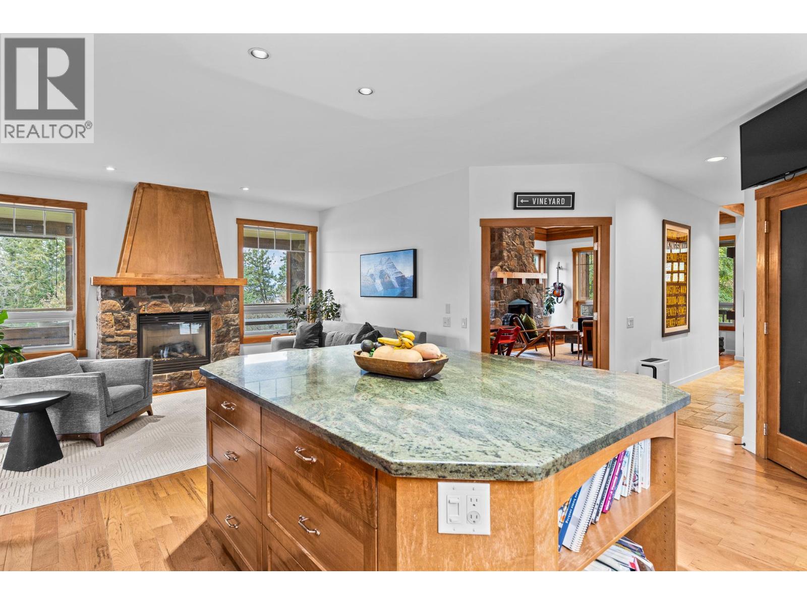 478 Okaview Road, Kelowna, British Columbia  V1Y 7R3 - Photo 18 - 10404104