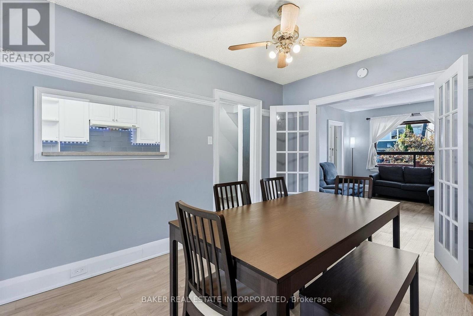1867 Dufferin Street, Toronto, Ontario  M6E 3P5 - Photo 12 - C14103250