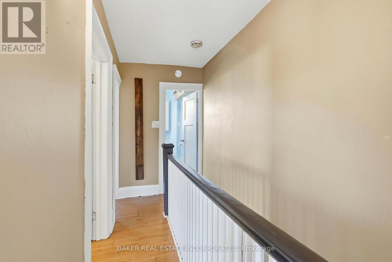 1867 Dufferin Street, Toronto, Ontario  M6E 3P5 - Photo 17 - C14103250