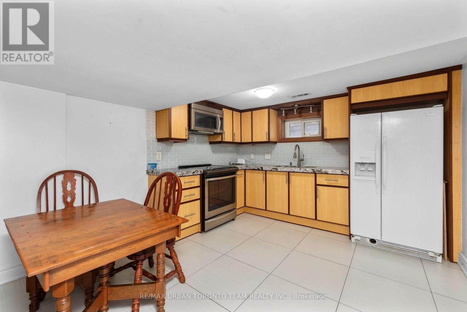23 Wishart Place, Toronto, Ontario  M3L 1P9 - Photo 32 - W14104690