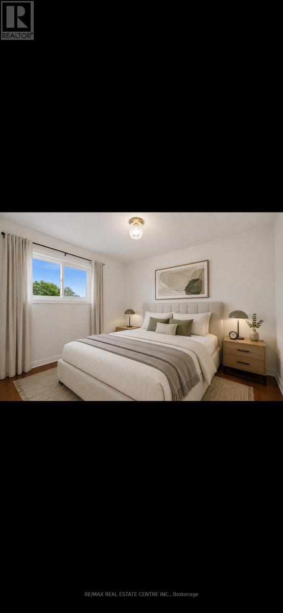 71 Sultan Pool Drive, Toronto (West Humber-Clairville), Ontario  M9V 4H5 - Photo 14 - W14104698