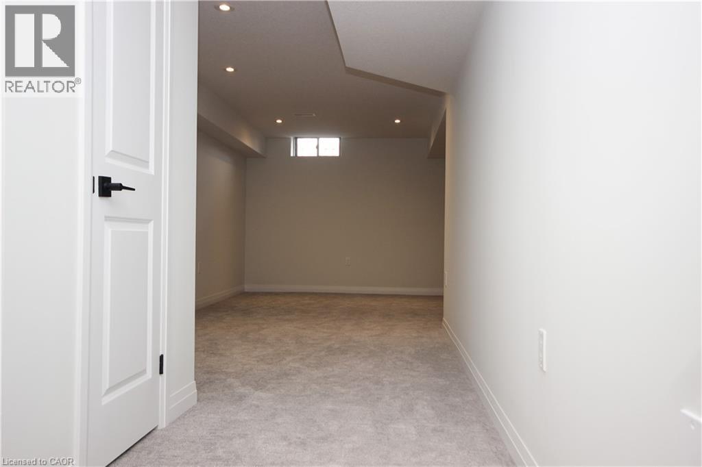 1 Dresser Lane, Ancaster, Ontario  L9K 0K1 - Photo 19 - 40873175