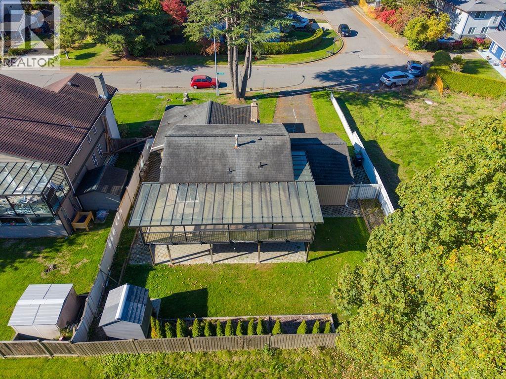 10180 Cornerbrook Crescent, Richmond, British Columbia  V7E 4H4 - Photo 37 - R3176186