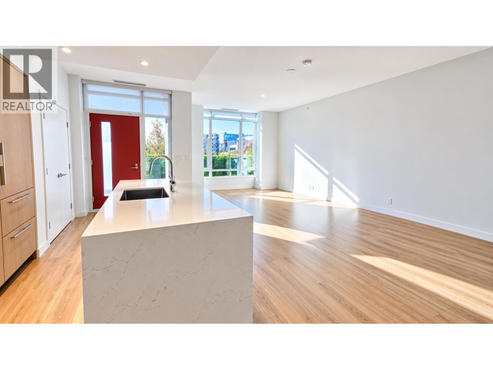 113 1500 Fern Street, North Vancouver, British Columbia  V7J 0E6 - Photo 9 - R3172513