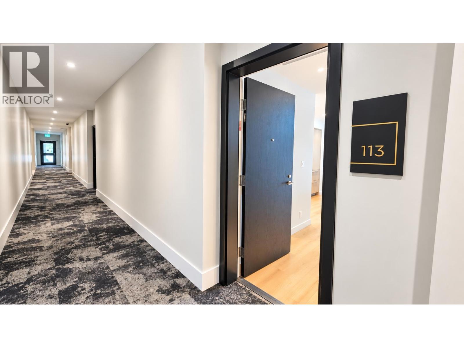 113 1500 Fern Street, North Vancouver, British Columbia  V7J 0E6 - Photo 3 - R3172513