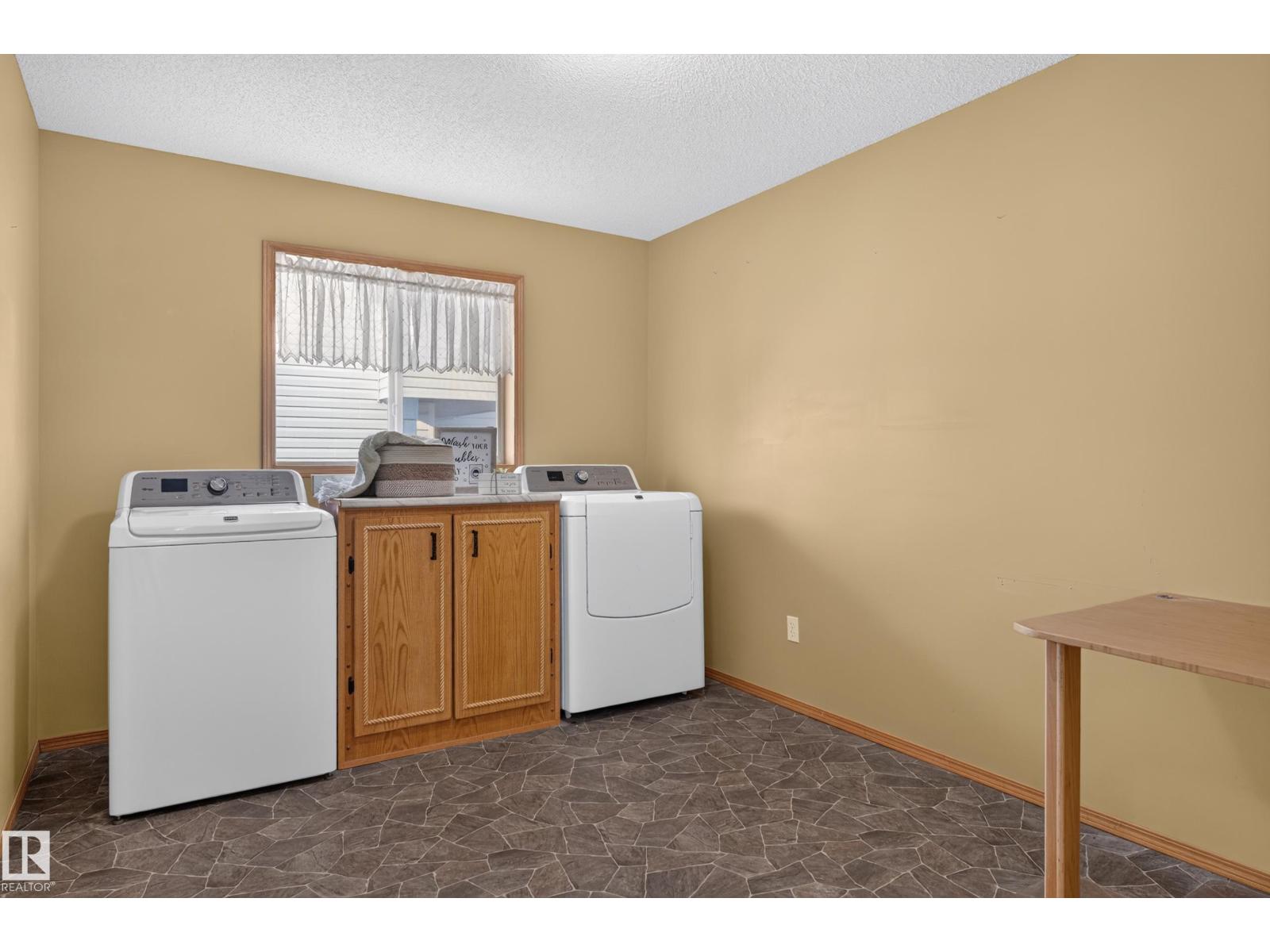 4615 151 AV NW