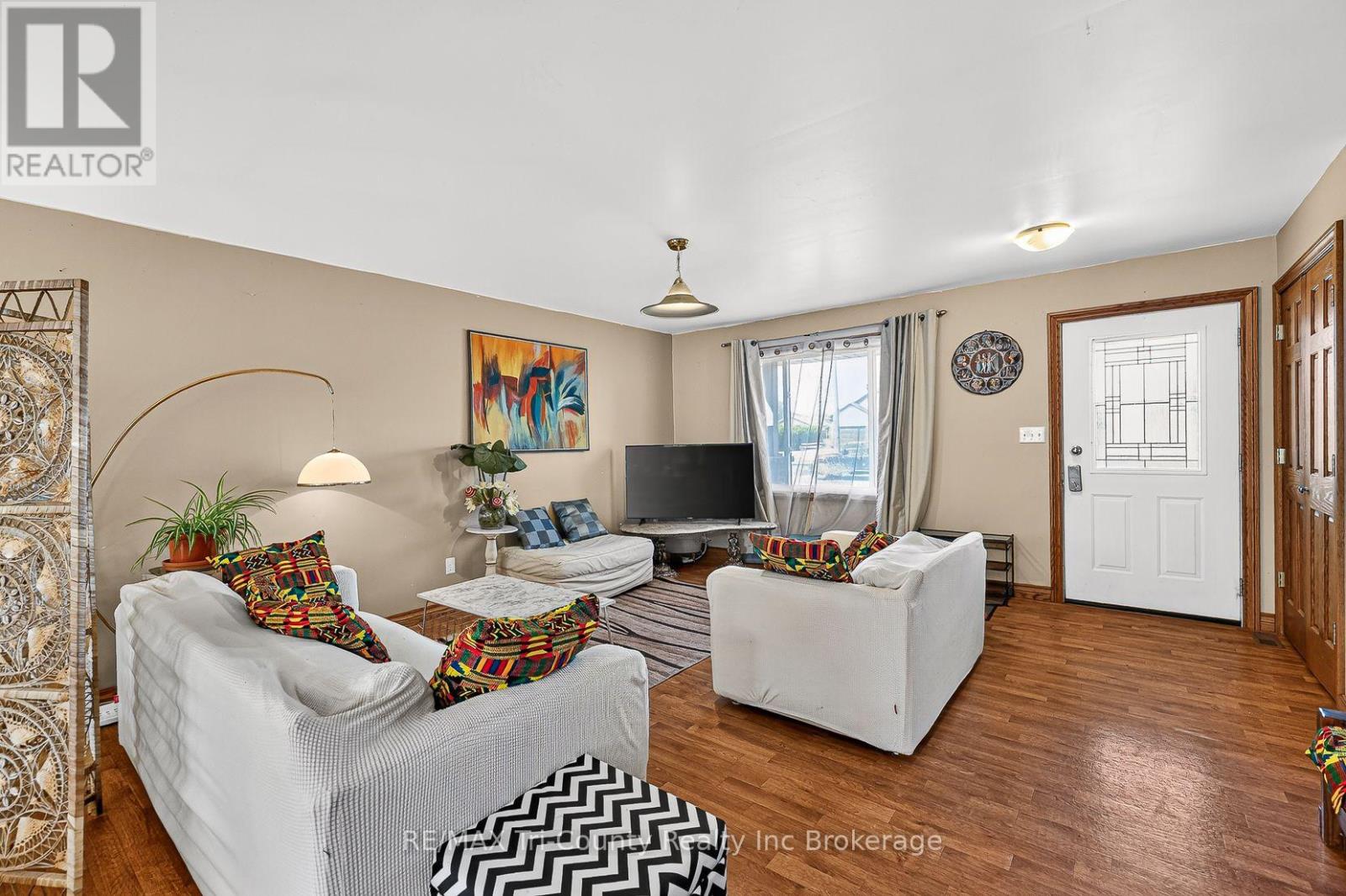342 Glen Meyer Road, Norfolk, Ontario  N0E 1G0 - Photo 5 - X14086418