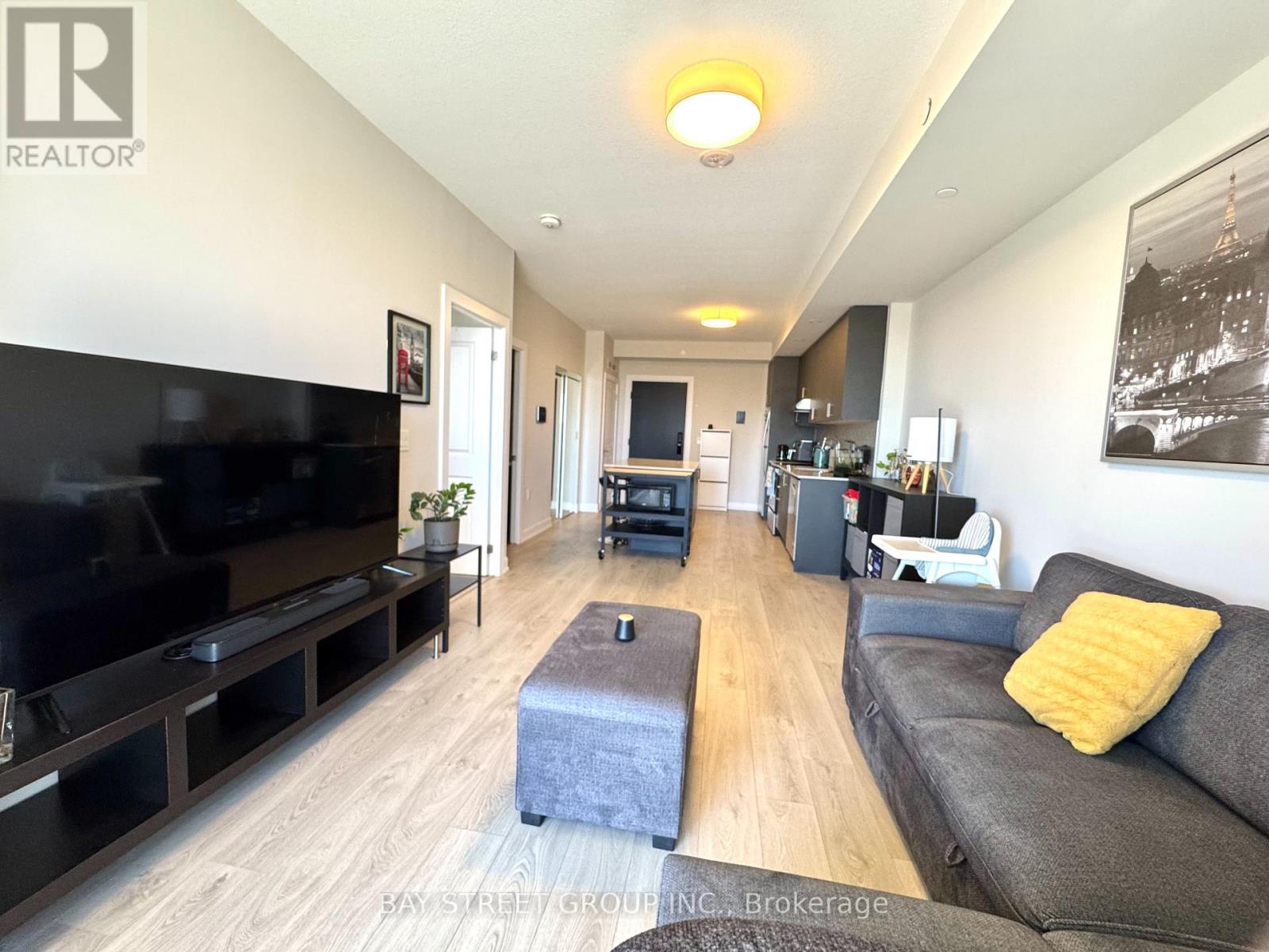 315 - 3200 William Coltson Avenue, Oakville, Ontario  L6H 7W6 - Photo 5 - W14084136