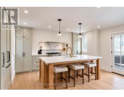 890 FOREST GLEN AVENUE, Burlington, Ontario