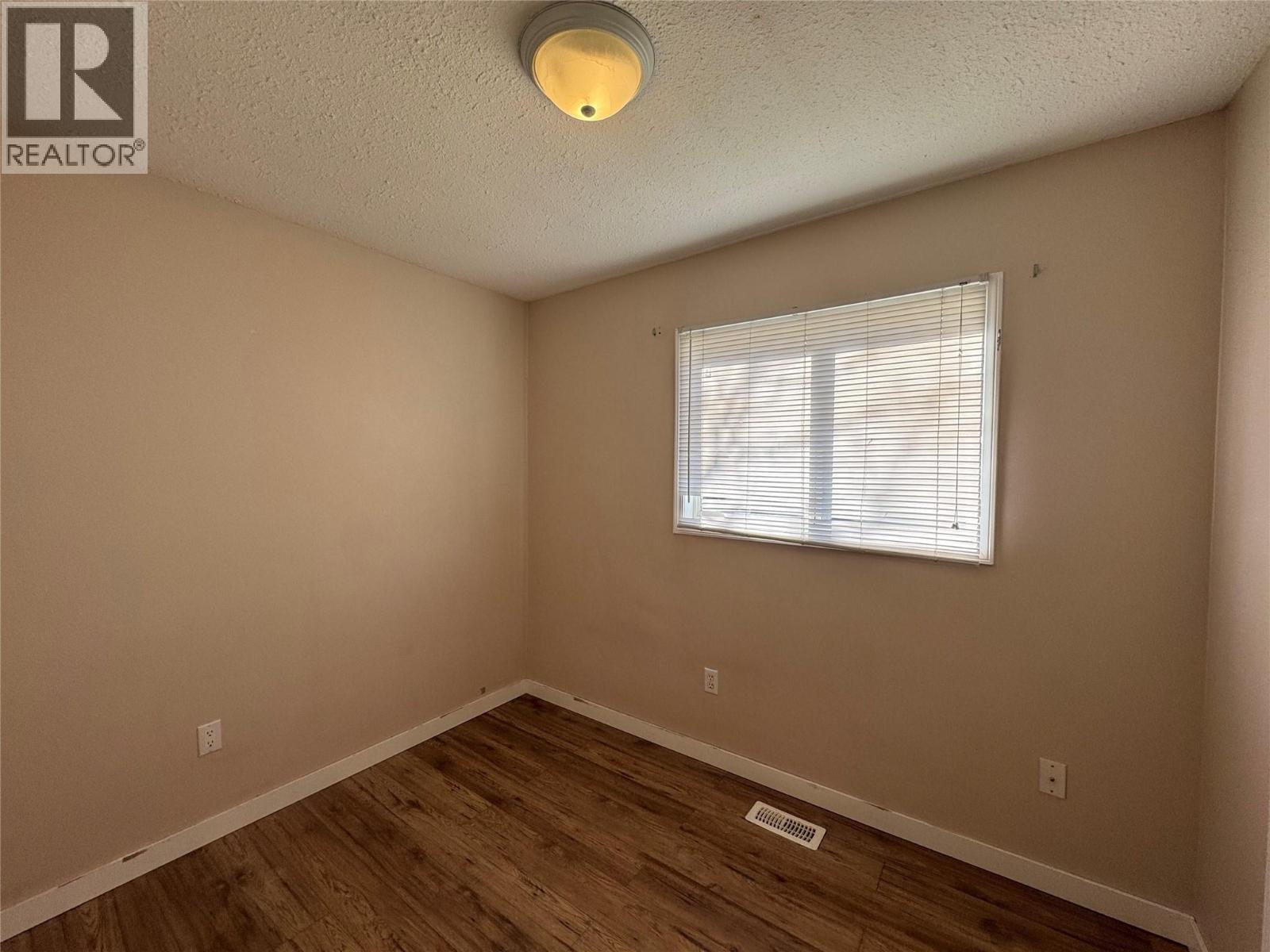 2202 Quilchena Avenue, Merritt, British Columbia  V1K 1B8 - Photo 7 - 10404197