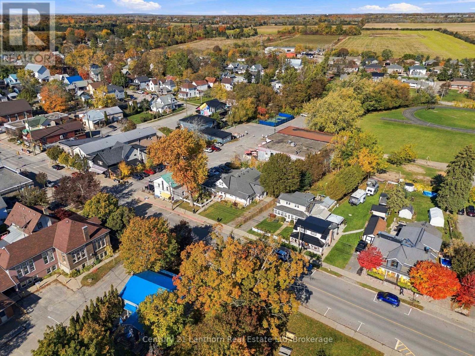 B - 260 Wellington Main Street, Prince Edward County, Ontario  K0K 3L0 - Photo 13 - X14104722