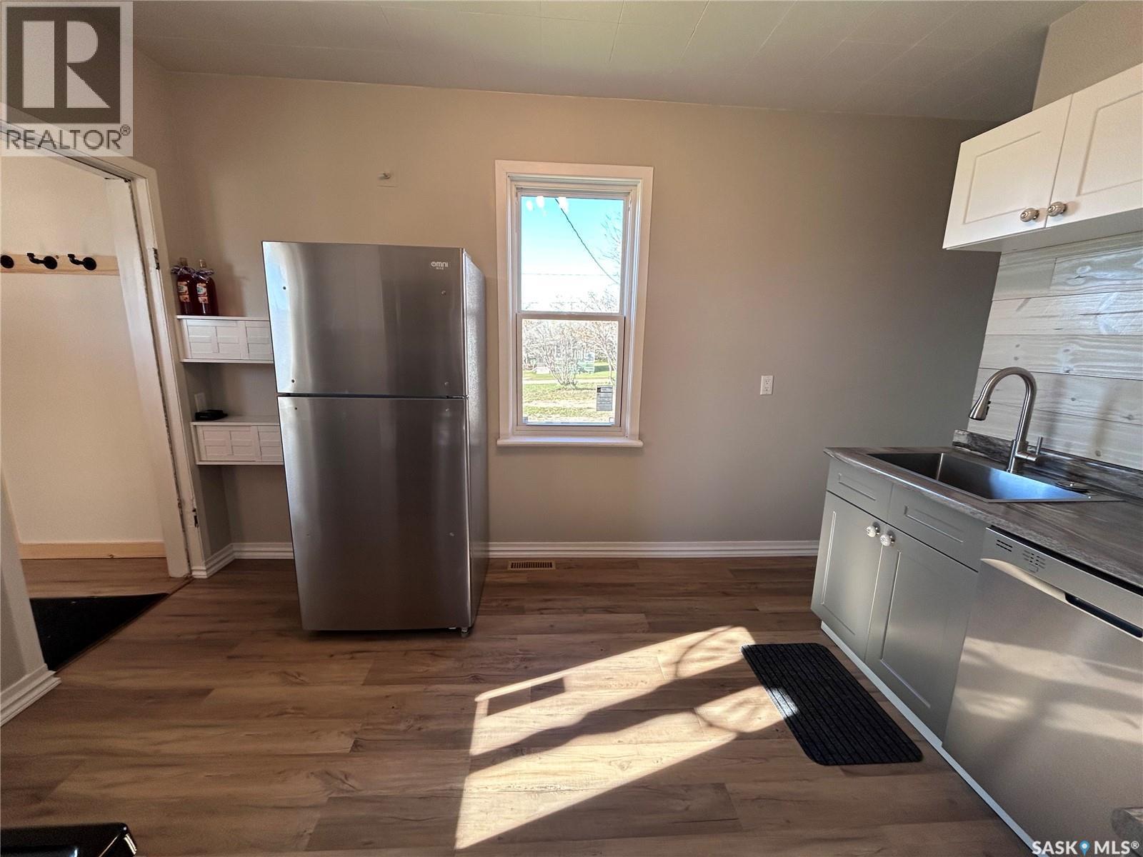 315 3rd Street, Frobisher, Saskatchewan  S0C 0Y0 - Photo 10 - SK051670