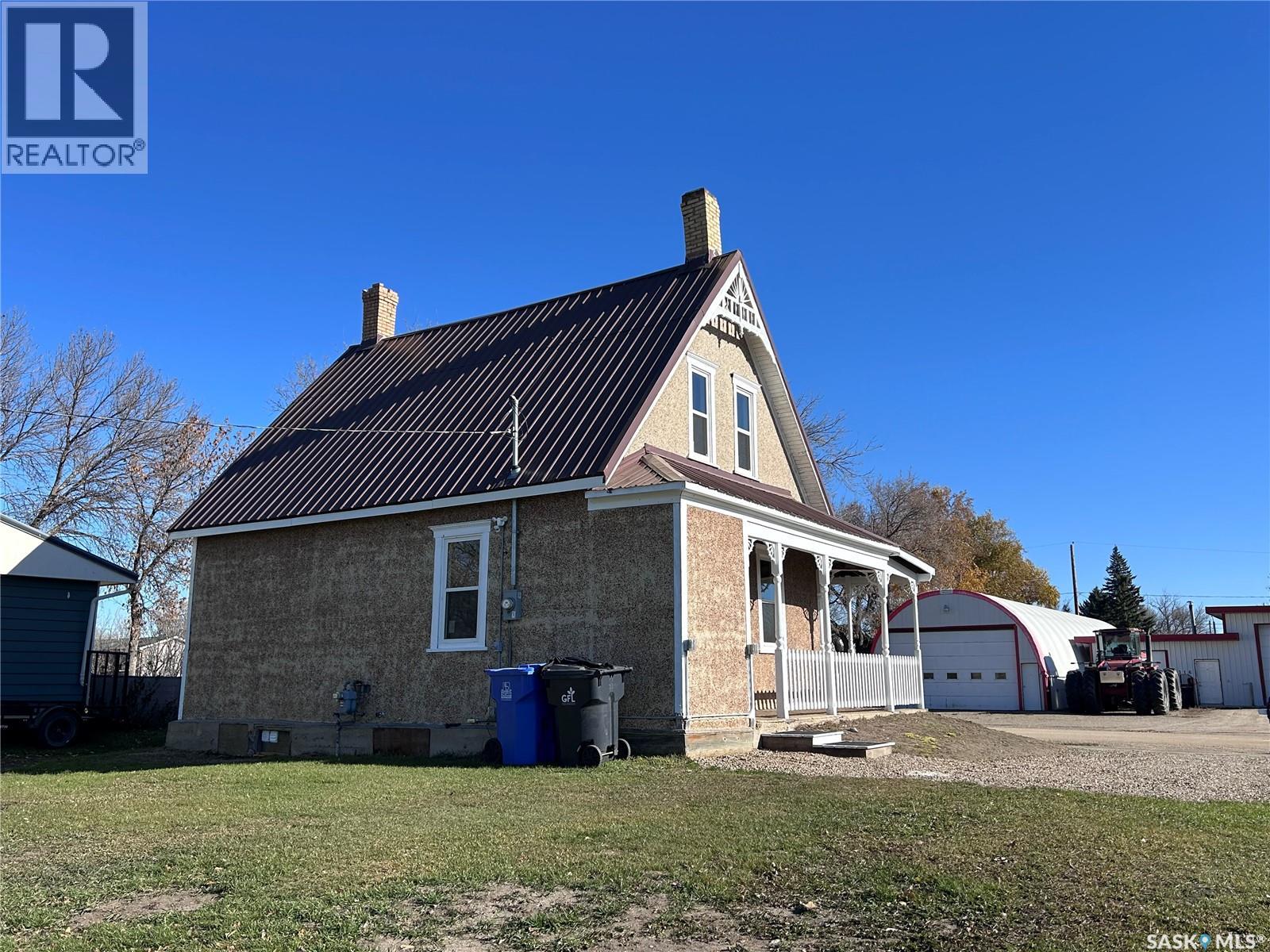 315 3rd Street, Frobisher, Saskatchewan  S0C 0Y0 - Photo 46 - SK051670