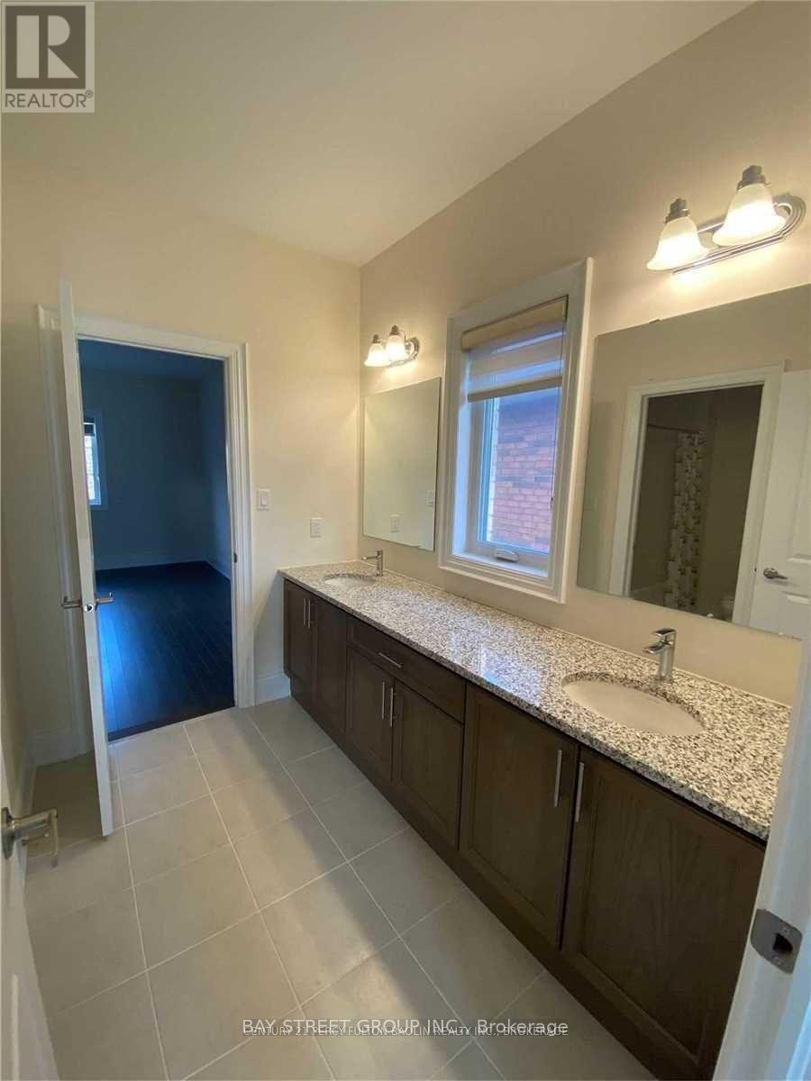 28 Macdonald Court, Richmond Hill, Ontario  L4E 1E9 - Photo 22 - N14102960