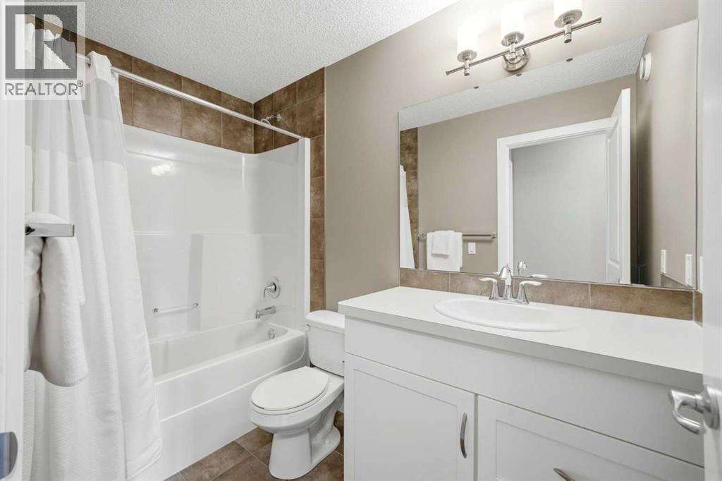69 Walden Close SE, Calgary, Alberta  T2X 0V8 - Photo 24 - A2352039