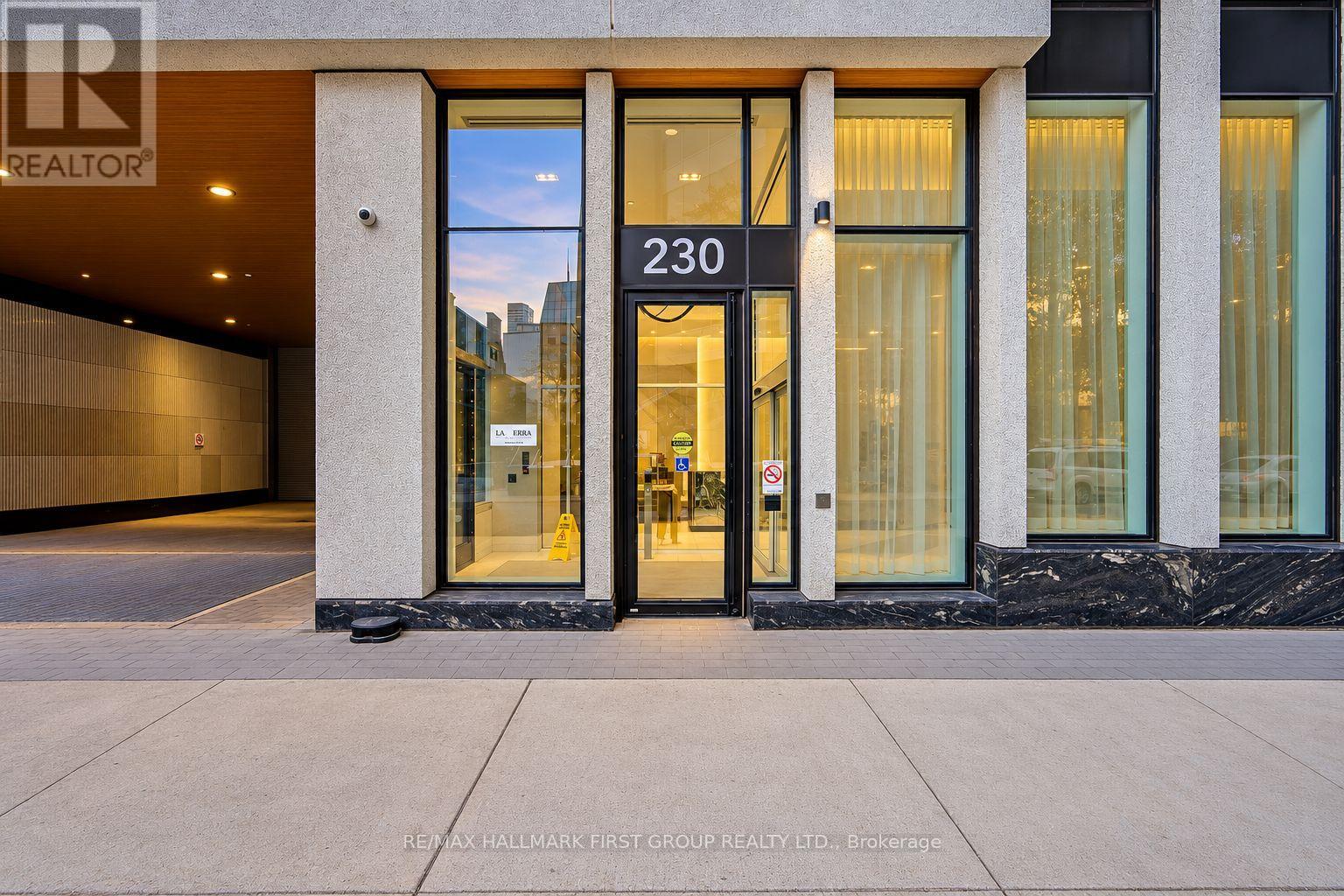 1235 - 230 Simcoe Street, Toronto (Kensington-Chinatown), Ontario  M5T 1T4 - Photo 2 - C14104768