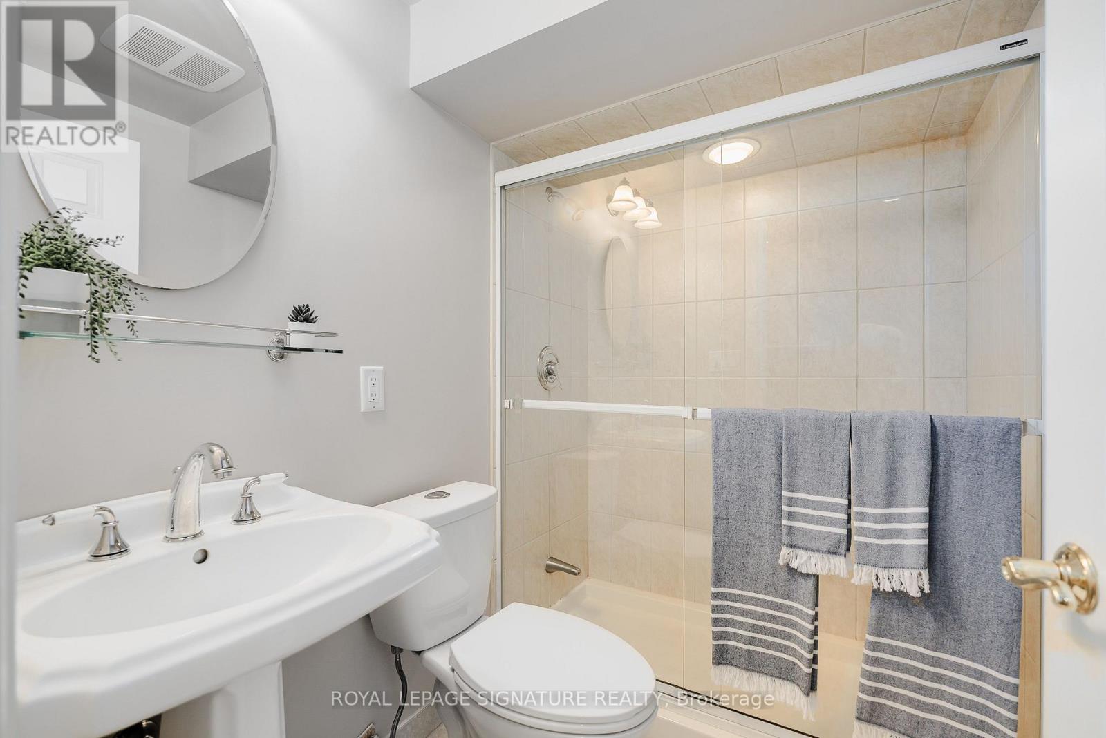 11 Bellbury Crescent, Toronto (Don Valley Village), Ontario  M2J 2J6 - Photo 22 - C14104774