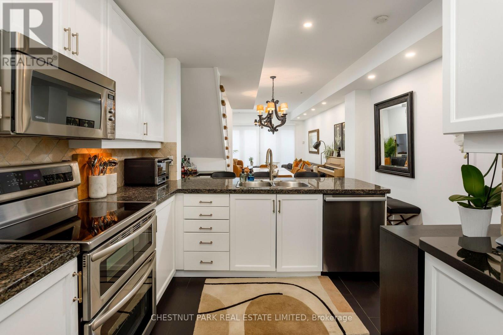 Th17 - 1 Baxter Street, Toronto, Ontario  M4W 3W1 - Photo 11 - C14104778