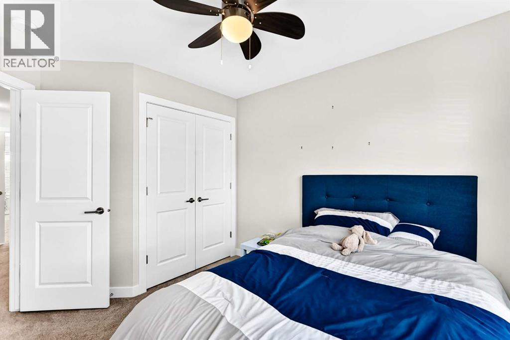 4, 69 Aquitania Circle W