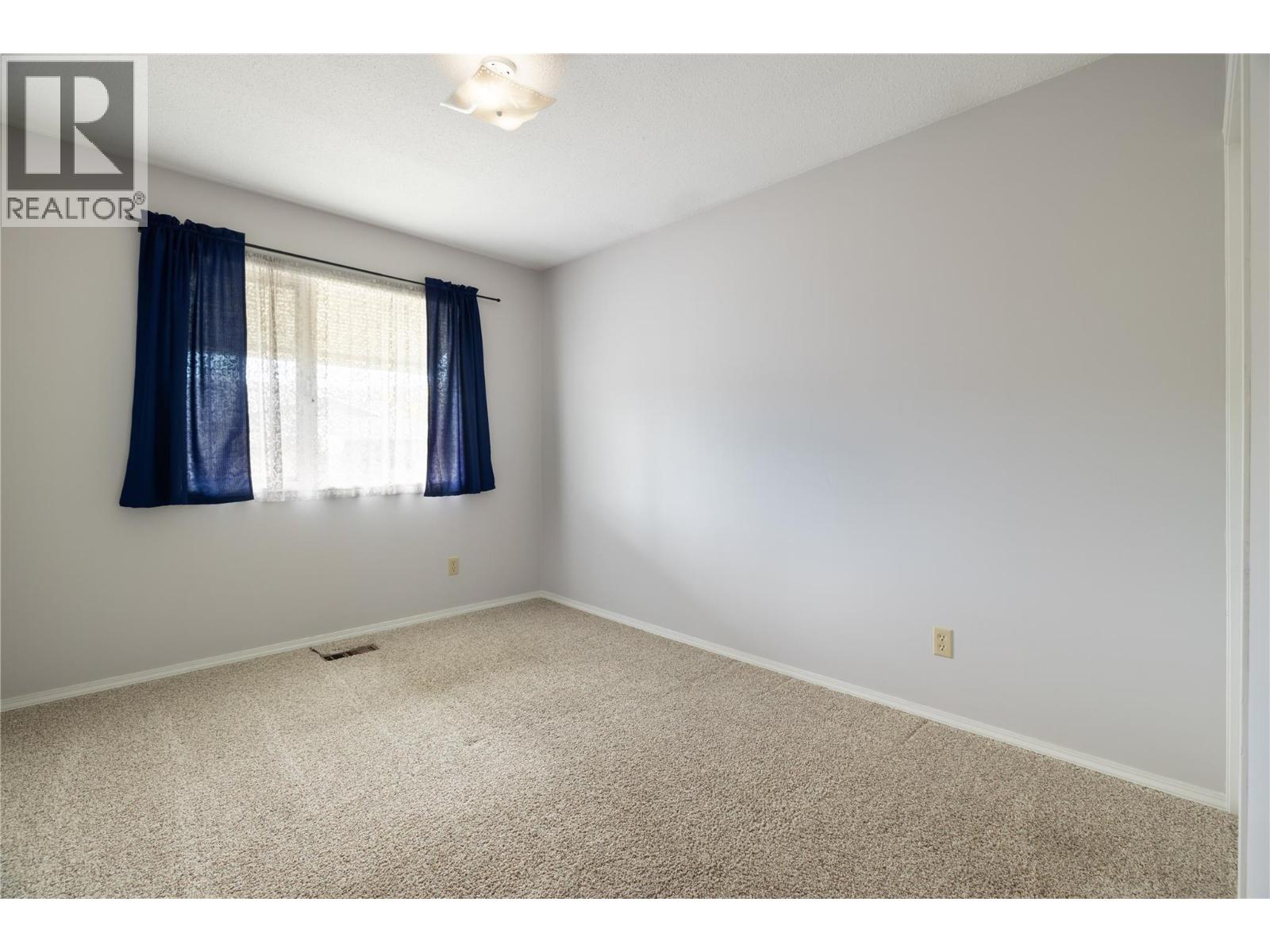 3900 27 Avenue Unit# 2