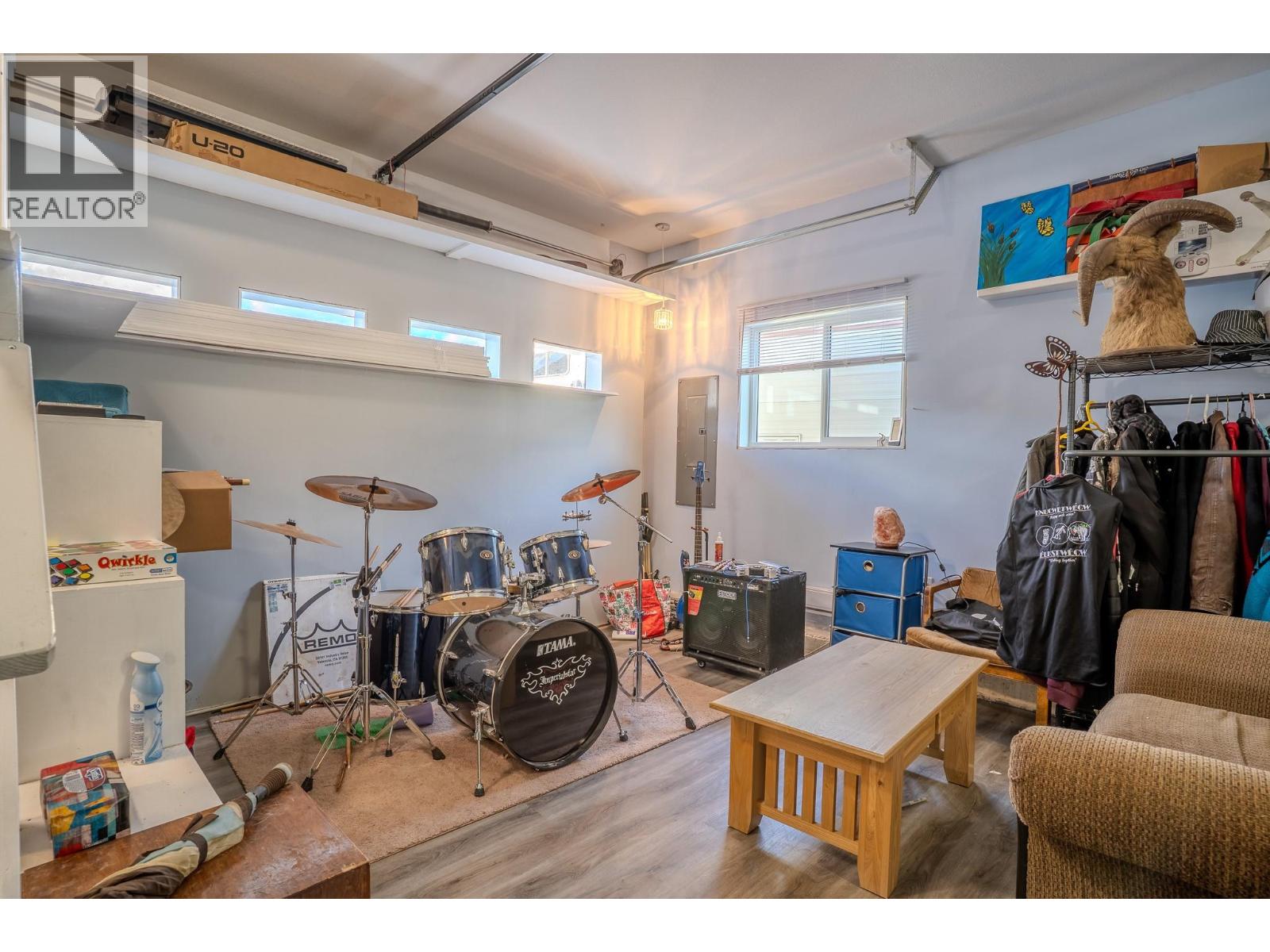 343 Shuswap Avenue