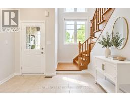 23 THOMAS LEGGE CRESCENT, Richmond Hill, Ontario